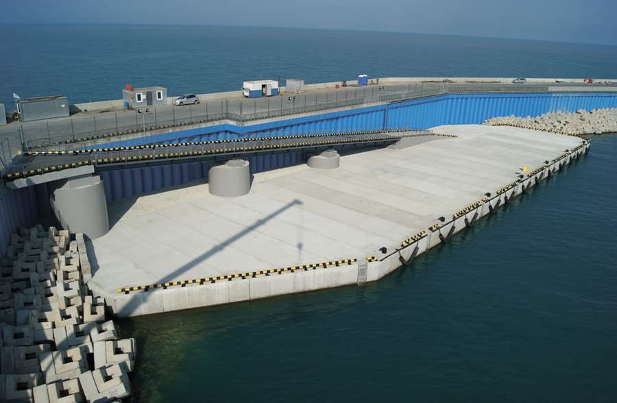 Berth installation for holding anchorage of auxiliary ships. Port of Sochi (Black sea basin)
