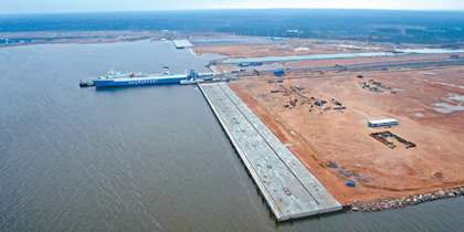 Разработка рабочей документации строительства причалов №№3-4 контейнерной составляющей автомобильно-железнодорожного паромного комплекса в морском торговом порту Усть-Луга.