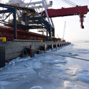 Расчет ледовых нагрузок на гидротехнические сооружения на примере проекта морского портового комплекса в Татарском проливе