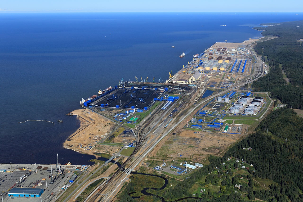 Опубликована видеозапись обзорного доклада А.Головизнина по развитию портов Санкт-Петербурга и Ленинградской области